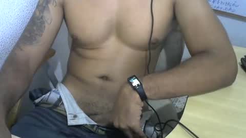 Snapshot of bembembb chatting on 03/08/25, 11:39 BemBemBB online show from 03/08/25, 11:39