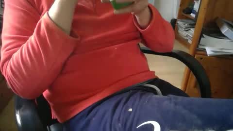 Snapshot of bemichel chatting on 03/21/26, 11:26 jaimetout online show from 03/21/26, 11:26