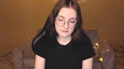 Snapshot of bemine_bemine chatting on 02/02/26, 01:48 bemine_bemine online show from 02/02/26, 01:48