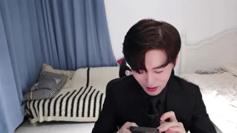 Ben online show from 09/12/25, 01:55