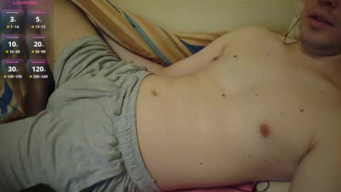 Snapshot of bencamjp chatting on 11/11/25, 11:43 Ben online show from 11/11/25, 11:43