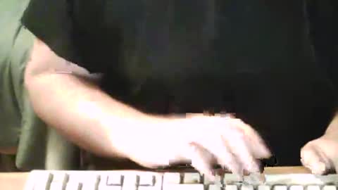 Snapshot of bender_35 chatting on 01/02/25, 02:11 bender_35 online show from 01/02/25, 02:11