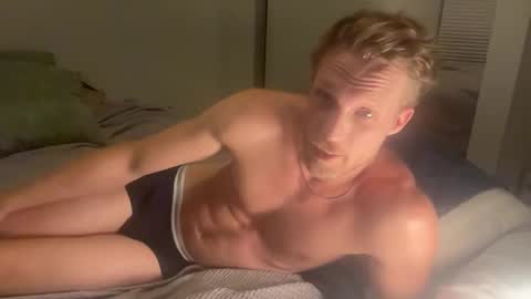 bendoverxo online show from 11/08/25, 09:42