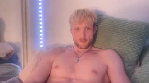 bendoverxo online show from 02/18/26, 10:55