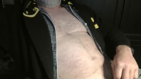 Snapshot of bendrinkin chatting on 12/15/24, 10:18 bendrinkin online show from 12/15/24, 10:18