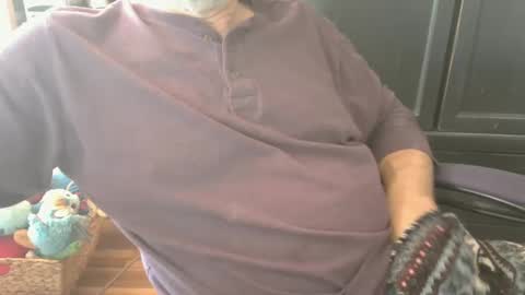 Snapshot of bendrinkin chatting on 03/08/25, 09:51 bendrinkin online show from 03/08/25, 09:51