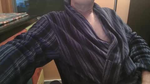 Snapshot of bendrinkin chatting on 09/13/25, 10:04 bendrinkin online show from 09/13/25, 10:04