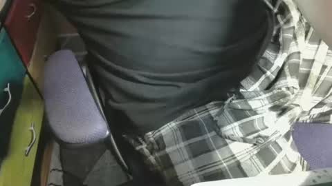 Snapshot of bendrinkin chatting on 10/17/25, 10:45 bendrinkin online show from 10/17/25, 10:45