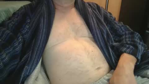 Snapshot of bendrinkin chatting on 12/05/25, 10:02 bendrinkin online show from 12/05/25, 10:02