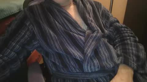 Snapshot of bendrinkin chatting on 12/16/25, 10:20 bendrinkin online show from 12/16/25, 10:20