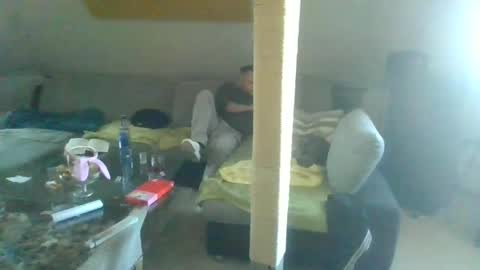 benizio online show from 02/19/25, 12:33