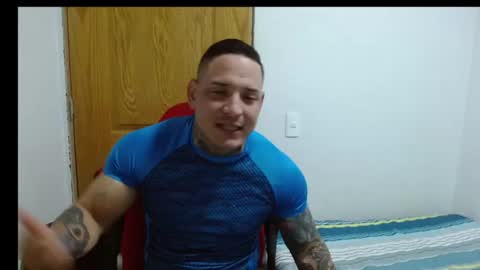 Snapshot of benjamin_isaac chatting on 11/15/25, 11:10 benjamin_isaac online show from 11/15/25, 11:10