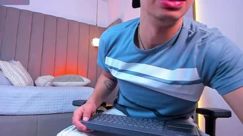 BENJAMIN online show from 05/18/26, 03:46