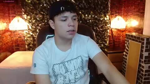 BENJAMIN online show from 12/19/24, 07:29