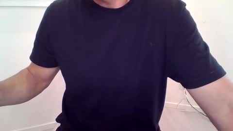 Snapshot of benking88 chatting on 11/04/25, 08:08 benking88 online show from 11/04/25, 08:08