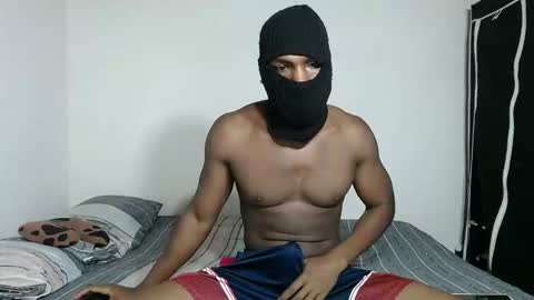 Snapshot of benkosmodel chatting on 12/19/25, 04:25 Benkos online show from 12/19/25, 04:25