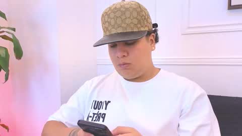 Snapshot of bennett_alejoo chatting on 02/05/26, 06:56 bennett_alejoo online show from 02/05/26, 06:56