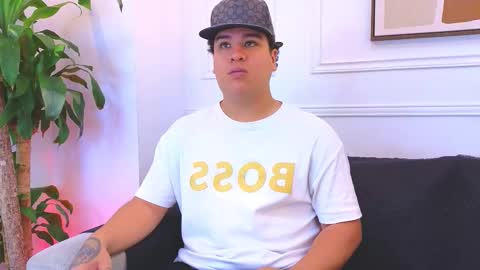 Snapshot of bennett_alejoo chatting on 02/11/26, 06:35 bennett_alejoo online show from 02/11/26, 06:35