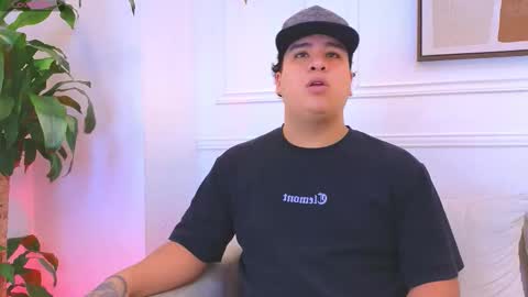 Snapshot of bennett_alejoo chatting on 02/12/26, 06:25 bennett_alejoo online show from 02/12/26, 06:25