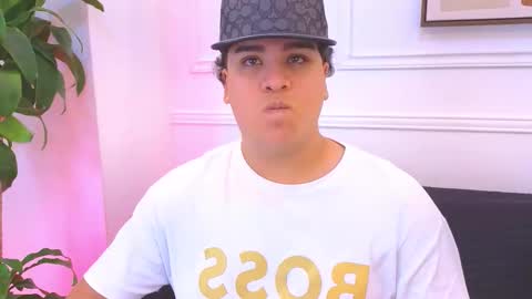 Snapshot of bennett_alejoo chatting on 02/20/26, 06:26 bennett_alejoo online show from 02/20/26, 06:26