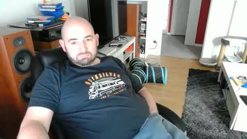 Snapshot of bennn54 chatting on 01/19/25, 10:39 Ben online show from 01/19/25, 10:39