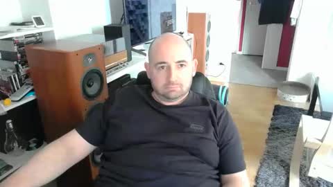 Snapshot of bennn54 chatting on 04/05/26, 10:01 Ben online show from 04/05/26, 10:01