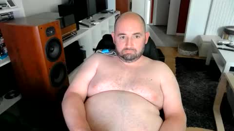 Snapshot of bennn54 chatting on 05/24/26, 03:17 Ben online show from 05/24/26, 03:17