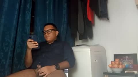 Benn  online show from 09/16/25, 05:08