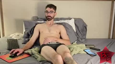 Snapshot of benny_boy95 chatting on 09/24/25, 03:10 benny_boy95 online show from 09/24/25, 03:10