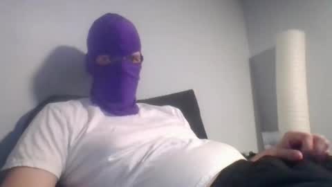 bennybueno online show from 04/12/26, 03:11