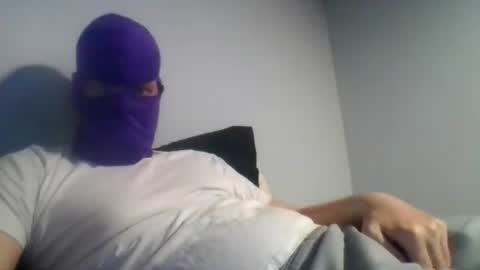 Snapshot of bennybueno chatting on 07/20/26, 03:21 bennybueno online show from 07/20/26, 03:21