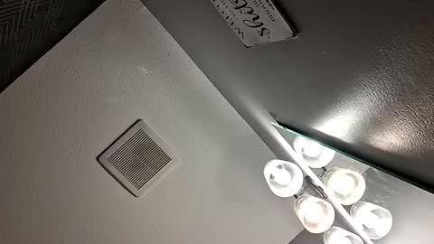 BennyC online show from 10/22/25, 05:30