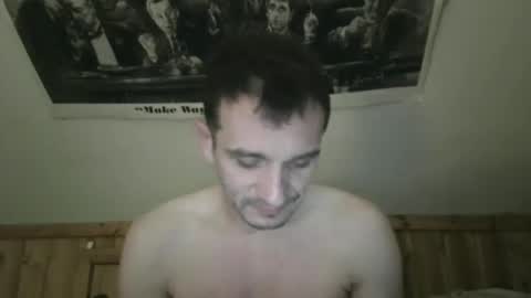 Snapshot of bennymn chatting on 01/15/25, 01:09 benny and innocentvixon online show from 01/15/25, 01:09