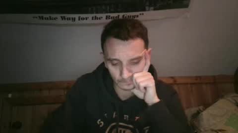 Snapshot of bennymn chatting on 02/11/25, 02:35 benny and innocentvixon online show from 02/11/25, 02:35