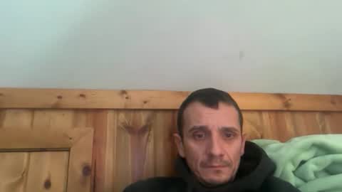 Snapshot of bennymn chatting on 01/17/26, 08:01 benny and innocentvixon online show from 01/17/26, 08:01