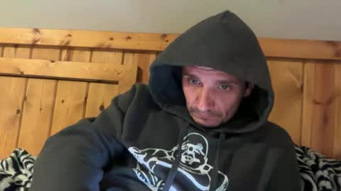 Snapshot of bennymn chatting on 06/17/26, 11:38 benny and innocentvixon online show from 06/17/26, 11:38