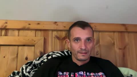 Snapshot of bennymn chatting on 06/28/26, 10:49 benny and innocentvixon online show from 06/28/26, 10:49