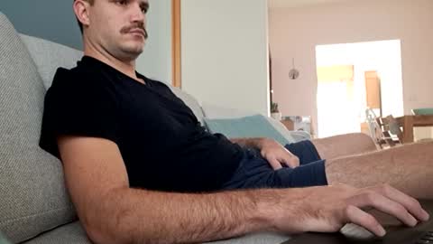 Snapshot of benoitgmx12 chatting on 09/14/25, 11:42 benoitgmx12 online show from 09/14/25, 11:42