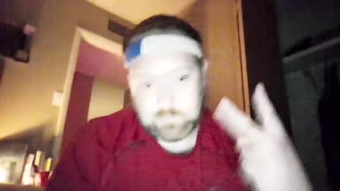 Snapshot of benstanbru92 chatting on 09/24/25, 01:58 benstanbru92 online show from 09/24/25, 01:58