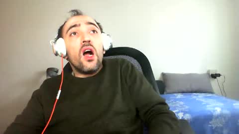 bentish online show from 02/12/25, 07:55