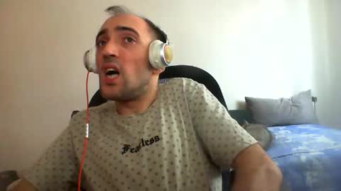 bentish online show from 09/24/25, 06:50