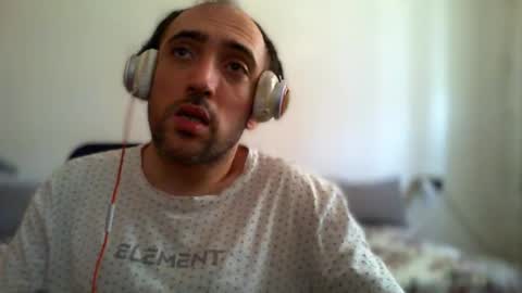 bentish online show from 07/30/26, 07:40