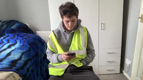 READ MY BIO ---  --- READ MY BIO online show from 03/10/25, 02:37