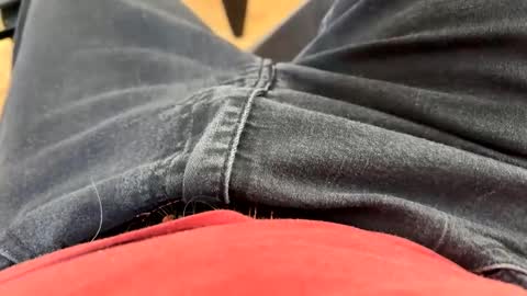 Snapshot of benz10001 chatting on 01/20/25, 03:18 benz10001 online show from 01/20/25, 03:18