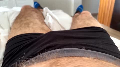 Snapshot of benz10001 chatting on 03/05/25, 12:44 benz10001 online show from 03/05/25, 12:44