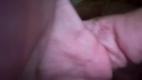 Snapshot of benz10001 chatting on 09/17/25, 11:12 benz10001 online show from 09/17/25, 11:12