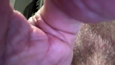 Snapshot of benz10001 chatting on 09/23/25, 11:52 benz10001 online show from 09/23/25, 11:52