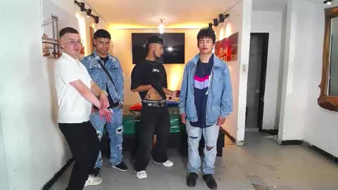 benz boys online show from 11/29/25, 10:35