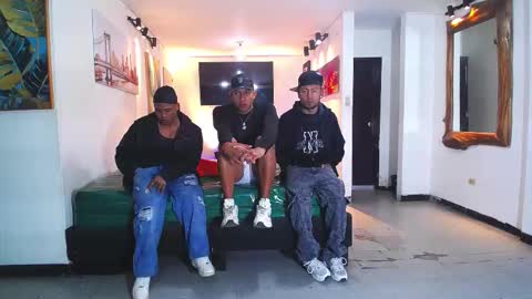 benz boys online show from 12/15/25, 12:53