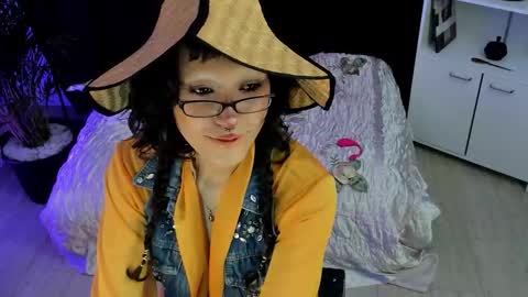 Snapshot of berkanasolde chatting on 10/28/25, 07:12 Berki  new account online show from 10/28/25, 07:12